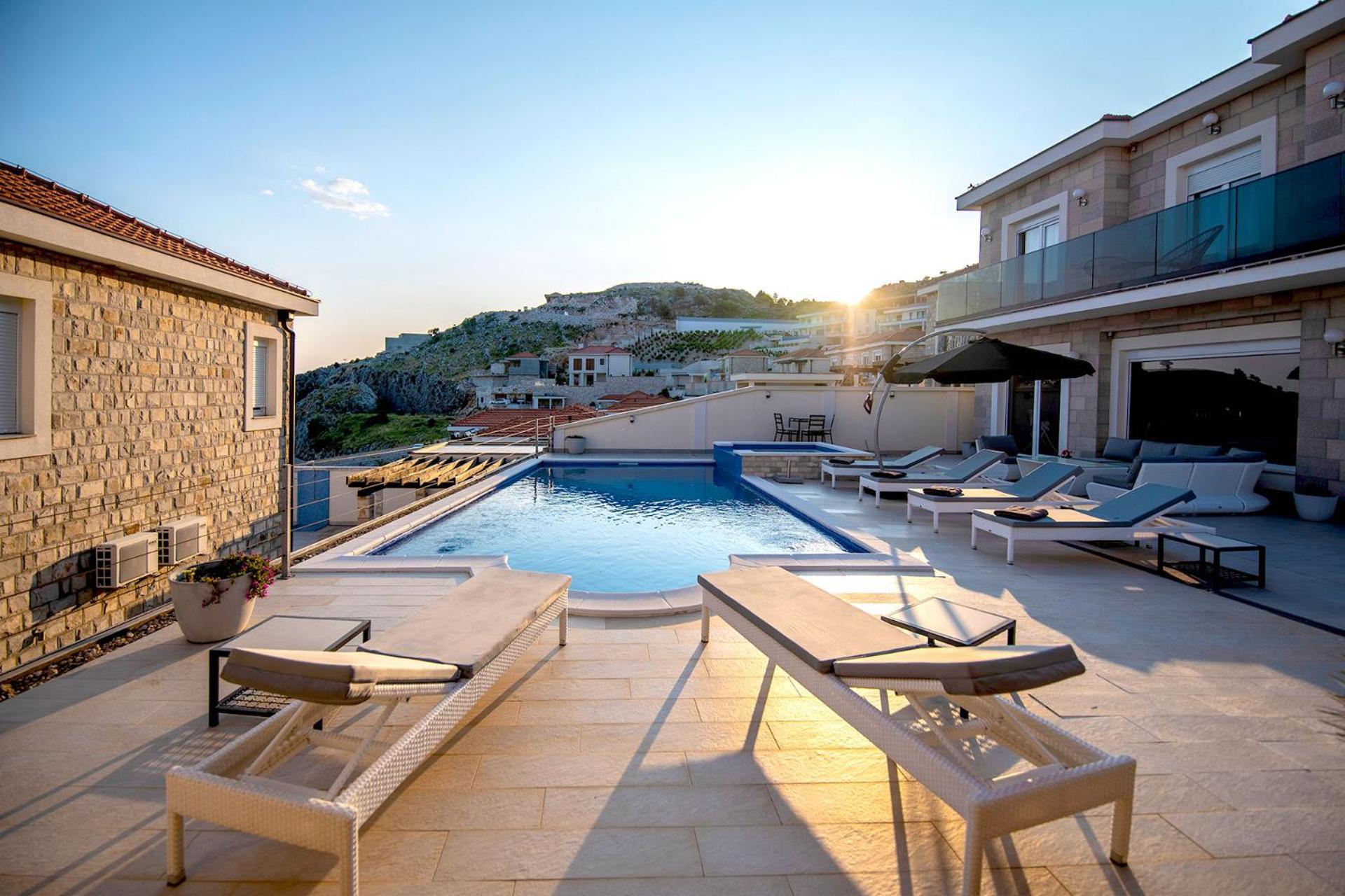 Luxury Villa Miriam With Private Pool And Jet Pool Near Dubrovnik Ivanica Bagian luar foto